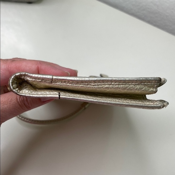 Coach‎ Wristlet Metallic Champagne Leather - Picture 13 of 15